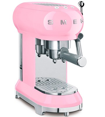 SMEG ECF01PKEU пастельная-розовая рожковая кофеварка